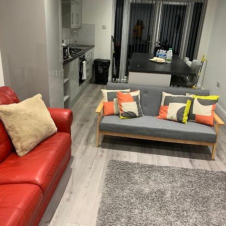 Beautiful 5Bedroom Hse-Contractor/Family/Corporate Dartford Dış mekan fotoğraf